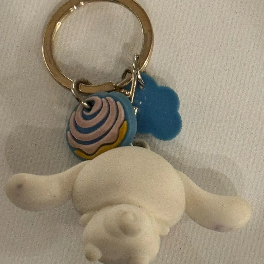 Hello Kitty Friends Cinnamon Roll Keychain Key Ring Collectible Bag Purse Fob